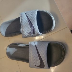 Nike slides